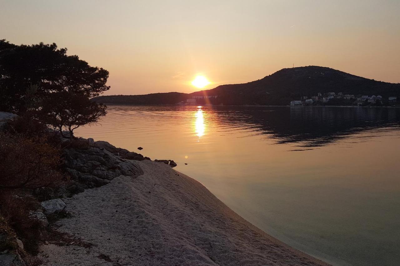 Apartments And Rooms By The Sea Slano, Dubrovnik - 8737 Extérieur photo